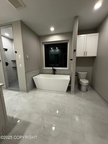 5563 S Minuteman Drive, Palmer, AK 99645