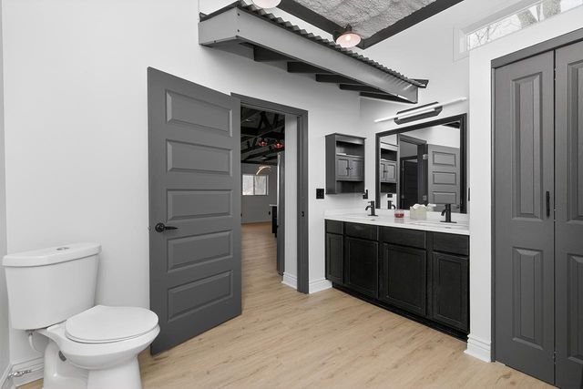 30372 N Meadow Brook Lane, Elkhart, IN 46514