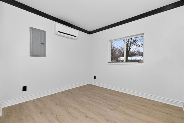 30372 N Meadow Brook Lane, Elkhart, IN 46514