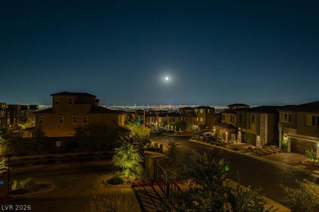 11872 Pelican Butte Avenue, Las Vegas, NV 89138