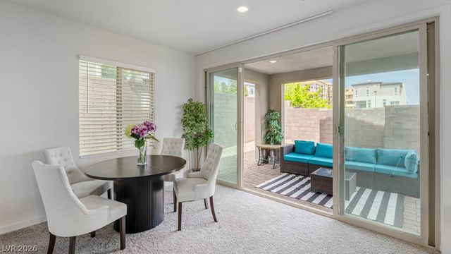 11872 Pelican Butte Avenue, Las Vegas, NV 89138