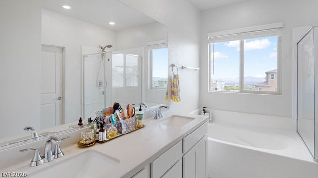 11872 Pelican Butte Avenue, Las Vegas, NV 89138