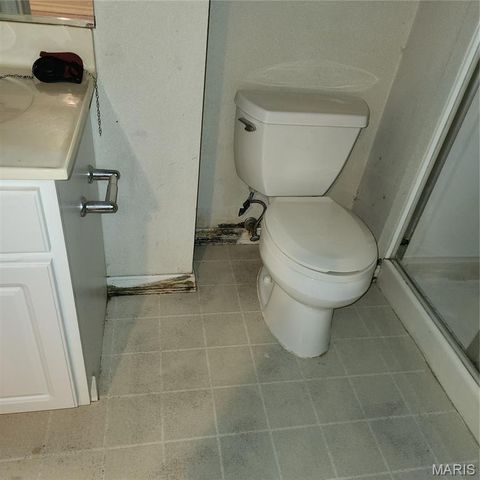 940 Rogers Lane, Florissant, MO 63033