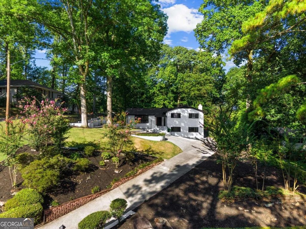 2546 Skyland Trail NE, Atlanta, GA 30319 — photo 5