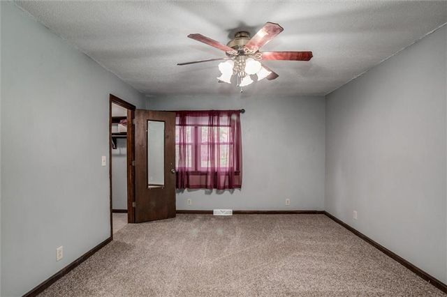 1203 WESTERN Street, Leavenworth, KS 66048