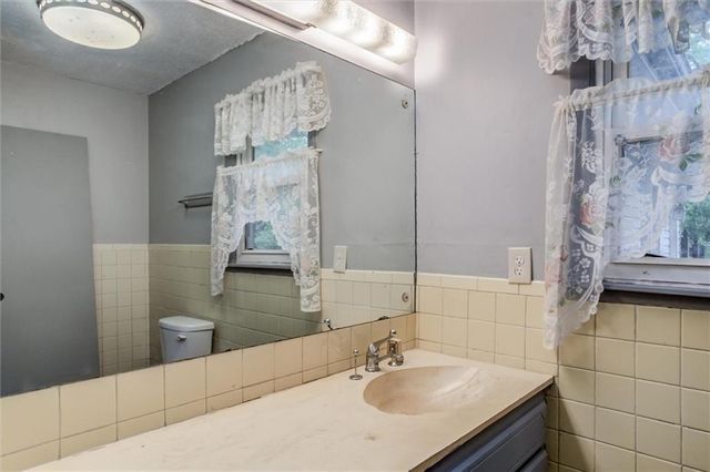 1203 WESTERN Street, Leavenworth, KS 66048