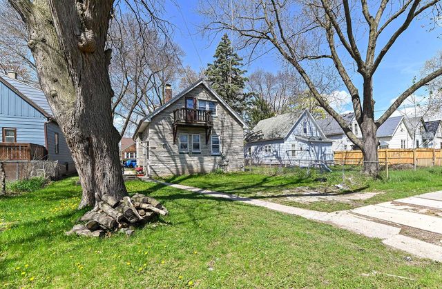 5432 N 41st STREET, Milwaukee, WI 53209