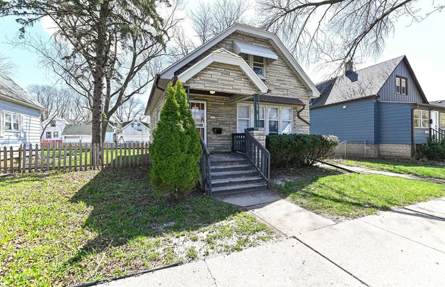 5432 N 41st STREET, Milwaukee, WI 53209