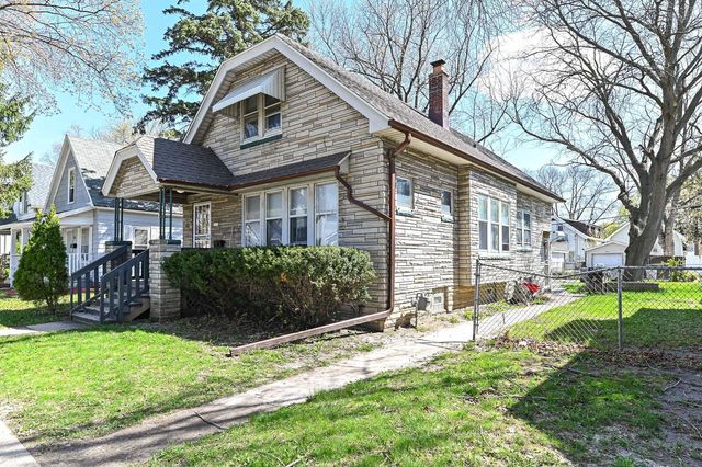 5432 N 41st STREET, Milwaukee, WI 53209