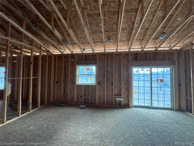 2080 Bowers Road, Lapeer, MI 48446