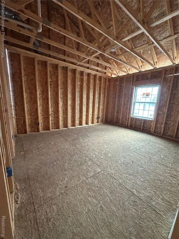 2080 Bowers Road, Lapeer, MI 48446