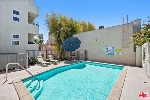 11230 Peach Grove Street 208, Los Angeles, CA 91601