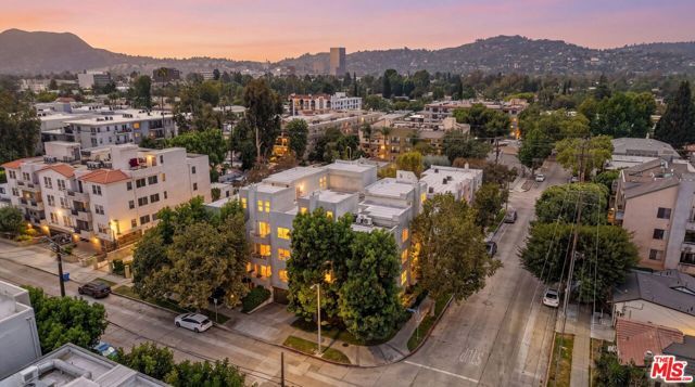 11230 Peach Grove Street 208, Los Angeles, CA 91601