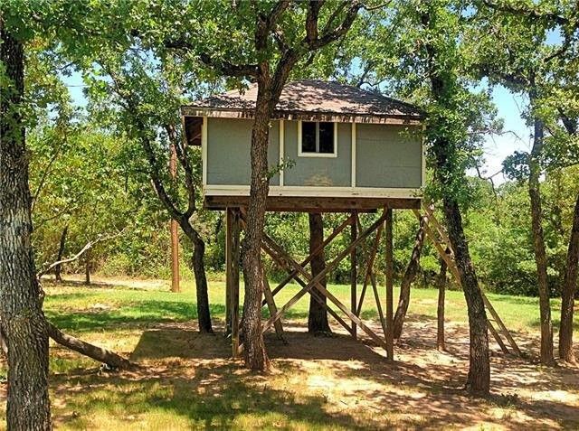 647 County Road 3657, Springtown, TX 76082