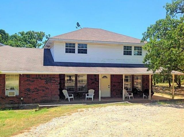 647 County Road 3657, Springtown, TX 76082