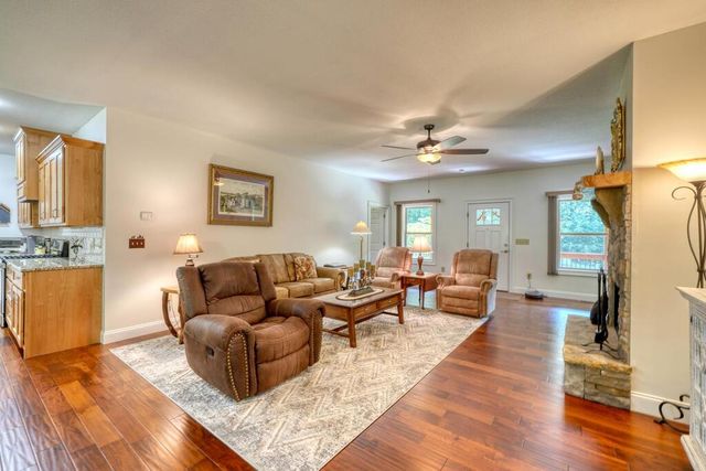 240 Charles Lane, Morganton, GA 30560