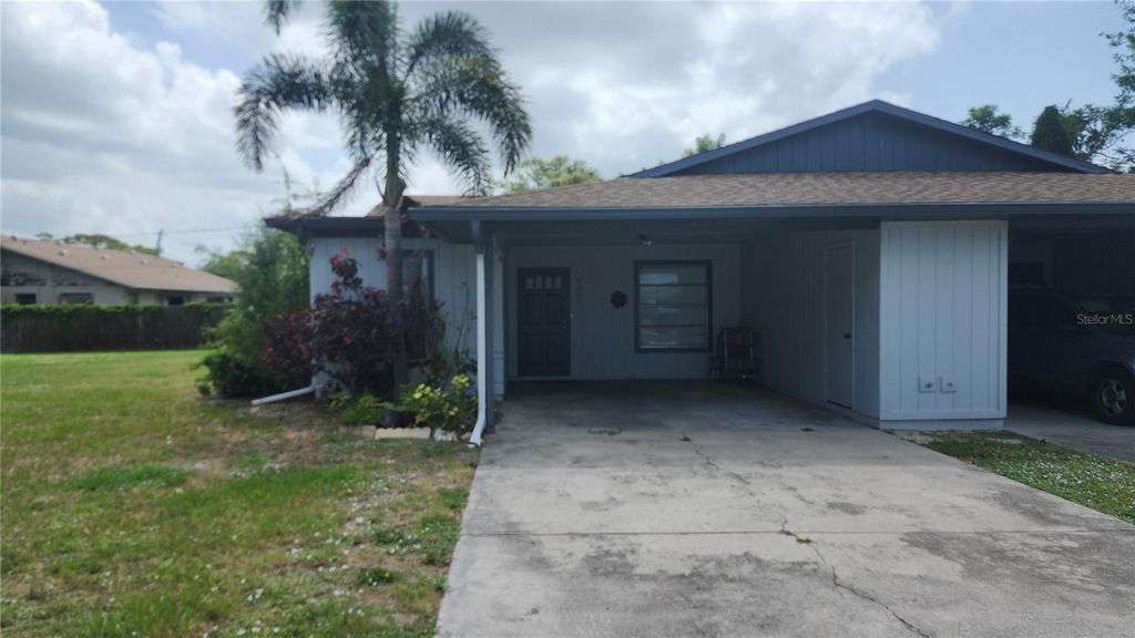 Image 2 of property listing at 4007 78TH STREET W, Bradenton, FL 34209