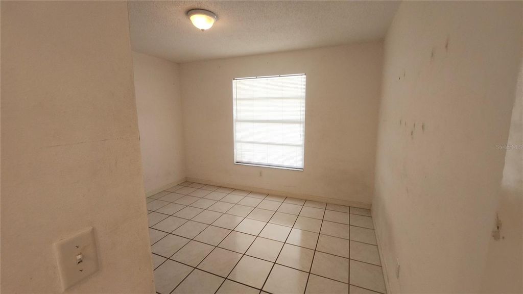 Image 12 of property listing at 4007 78TH STREET W, Bradenton, FL 34209