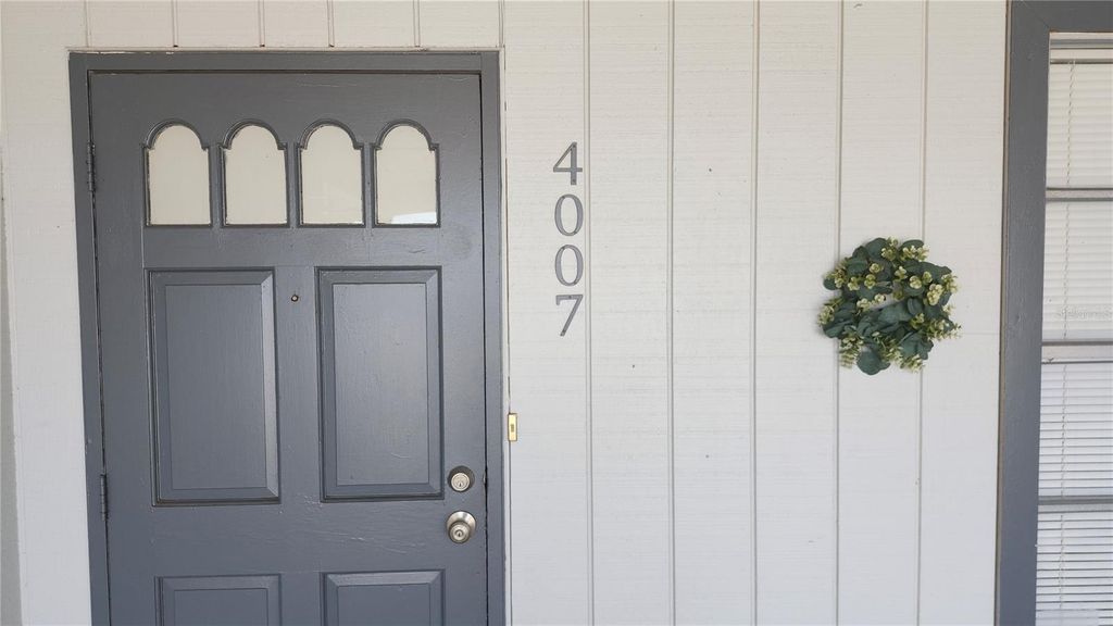 Image 3 of property listing at 4007 78TH STREET W, Bradenton, FL 34209