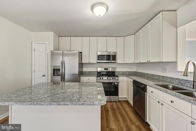 115 VERONICA DR, Martinsburg, WV 25404