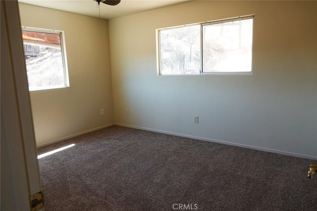 7950 Blue Moon Road, Paso Robles, CA 93446
