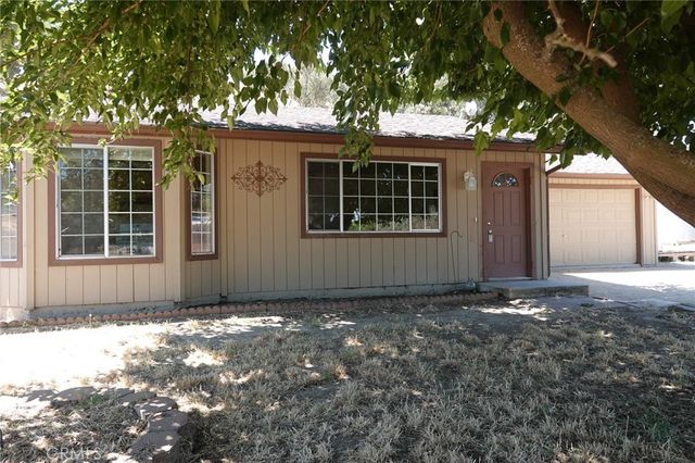 7950 Blue Moon Road, Paso Robles, CA 93446