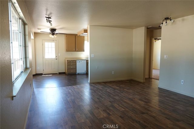 7950 Blue Moon Road, Paso Robles, CA 93446
