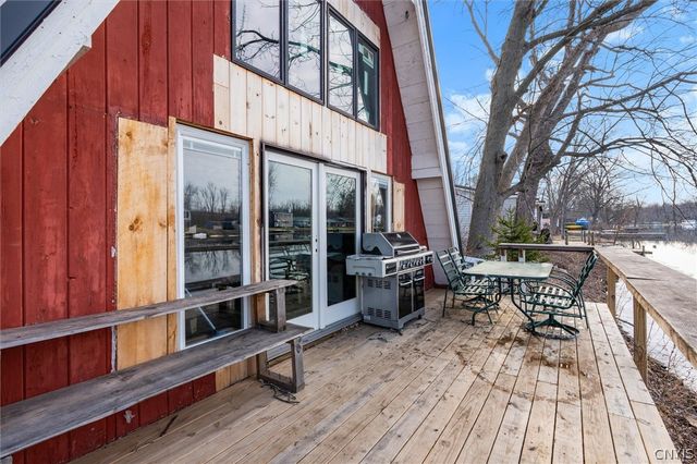 432 County Route 12, Schroeppel, NY 13132