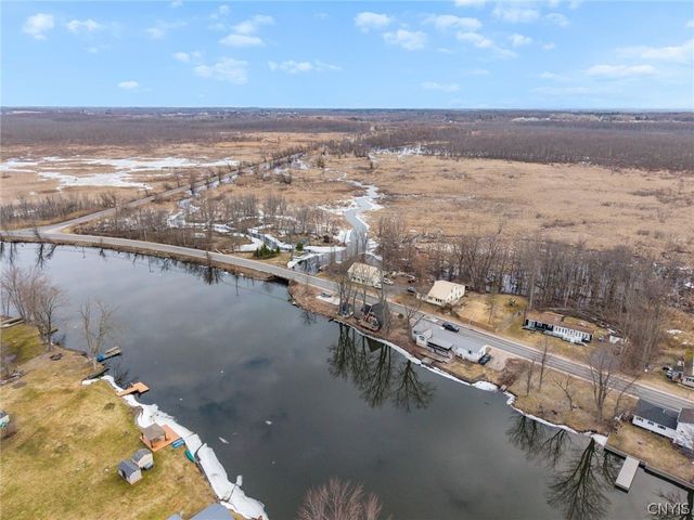 432 County Route 12, Schroeppel, NY 13132