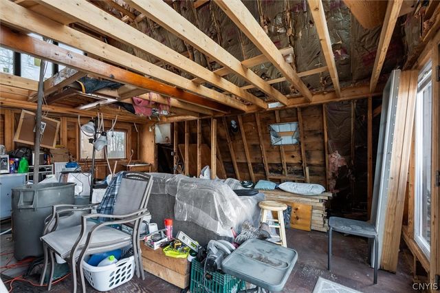 432 County Route 12, Schroeppel, NY 13132