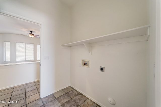 9022 E HOBART Street, Mesa, AZ 85207