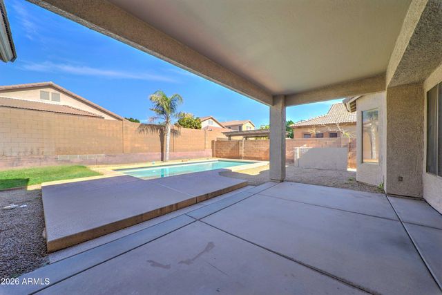 9022 E HOBART Street, Mesa, AZ 85207