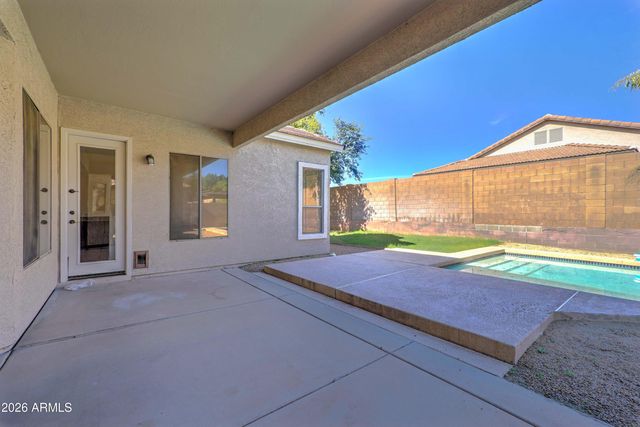 9022 E HOBART Street, Mesa, AZ 85207