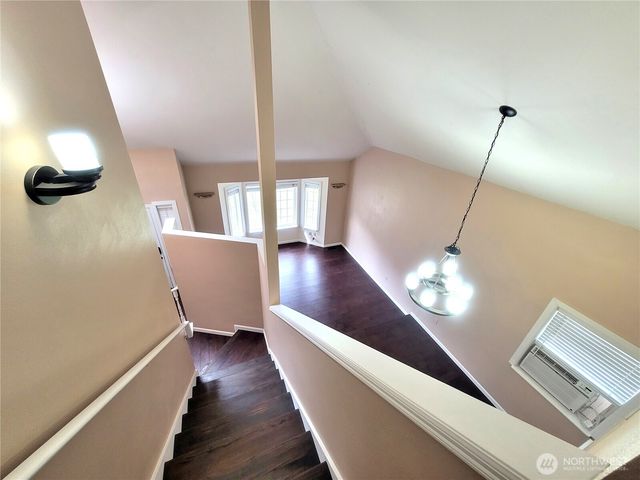 37434 18th Ave S, Federal Way, WA 98003