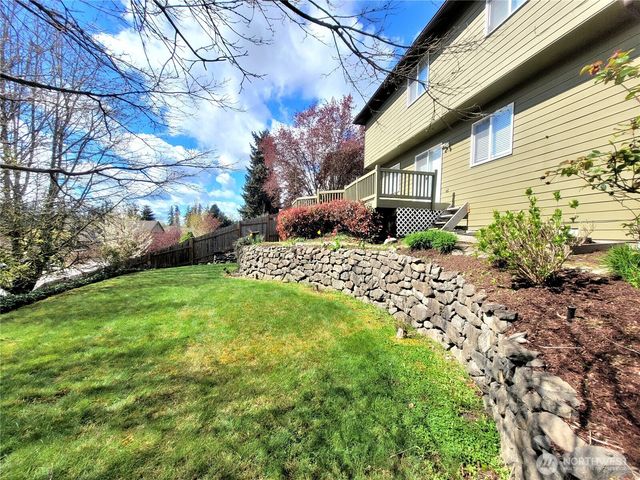 37434 18th Ave S, Federal Way, WA 98003