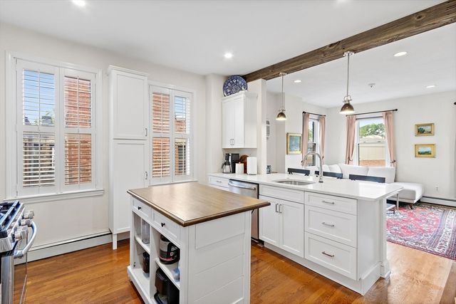 12 Washington St 3, Boston, MA 02129