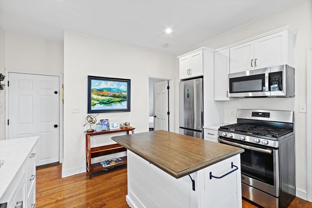 12 Washington St 3, Boston, MA 02129