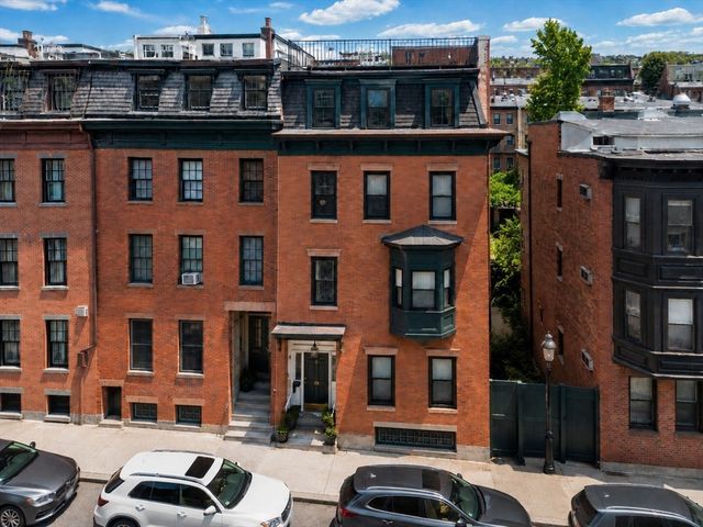 12 Washington St 3, Boston, MA 02129