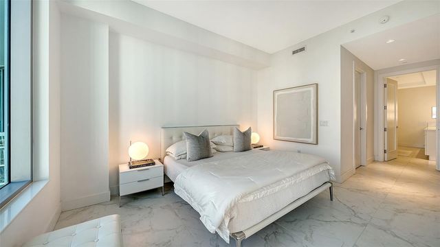 111 S PINEAPPLE AVENUE 1013, Sarasota, FL 34236