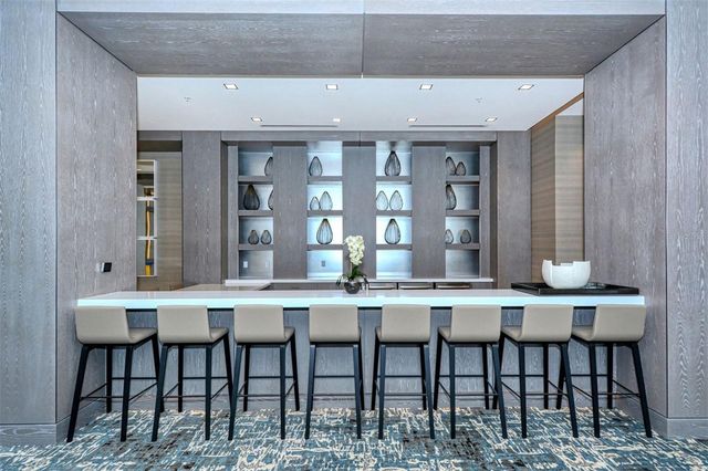 111 S PINEAPPLE AVENUE 1013, Sarasota, FL 34236