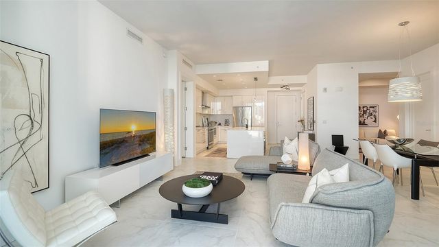 111 S PINEAPPLE AVENUE 1013, Sarasota, FL 34236