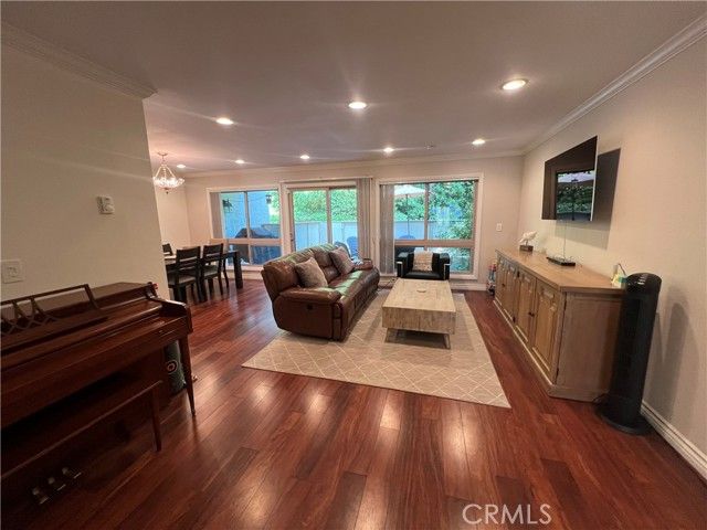 84 Cresta Verde Drive, Rolling Hills Estates, CA 90274