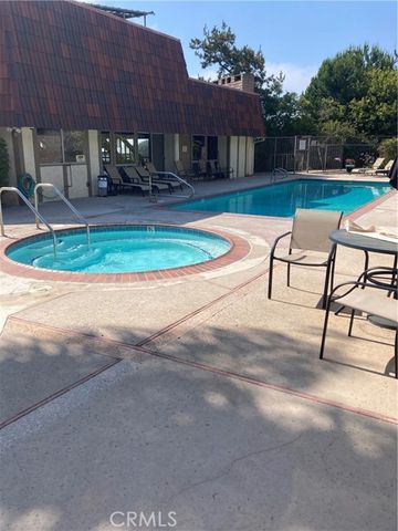 84 Cresta Verde Drive, Rolling Hills Estates, CA 90274