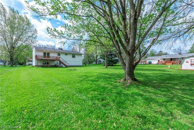 3811 Bramblewood Drive, Brunswick, OH 44212