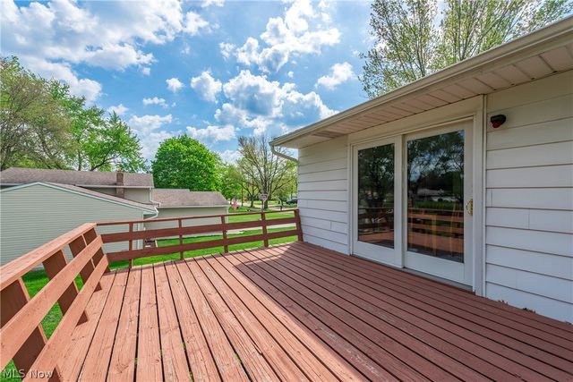 3811 Bramblewood Drive, Brunswick, OH 44212