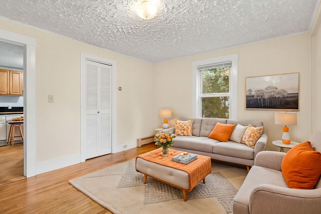 22-26 Waltham St B3, Maynard, MA 01754