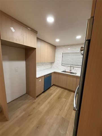 2214 Fordham Avenue, Clovis, CA 93611