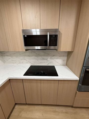 2214 Fordham Avenue, Clovis, CA 93611