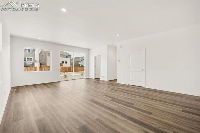 8156 Manor House Way, Colorado Springs, CO 80908