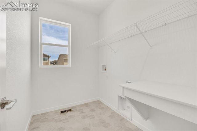 8156 Manor House Way, Colorado Springs, CO 80908